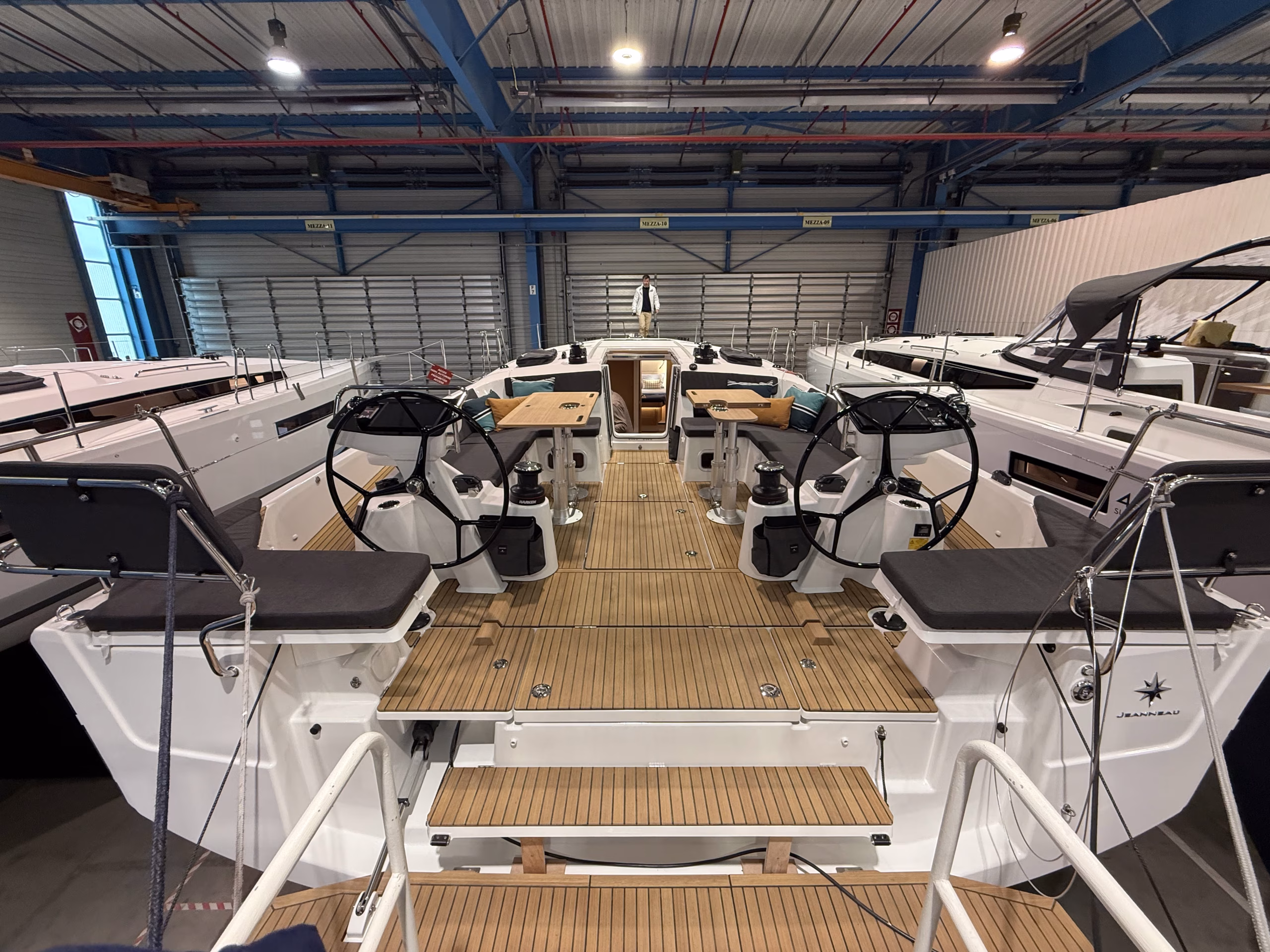 Less Crowds-More Value: Flexible Charter on the New Sun Odyssey 455